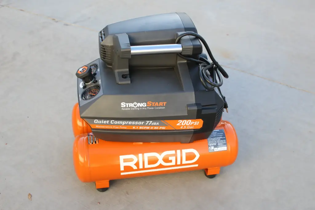 Rigid Air Compressor 4.5 Gallon 