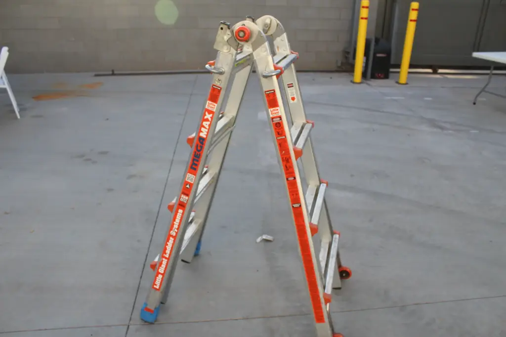 Little Giant Ladder