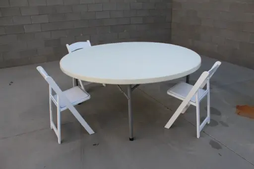 Circular Table